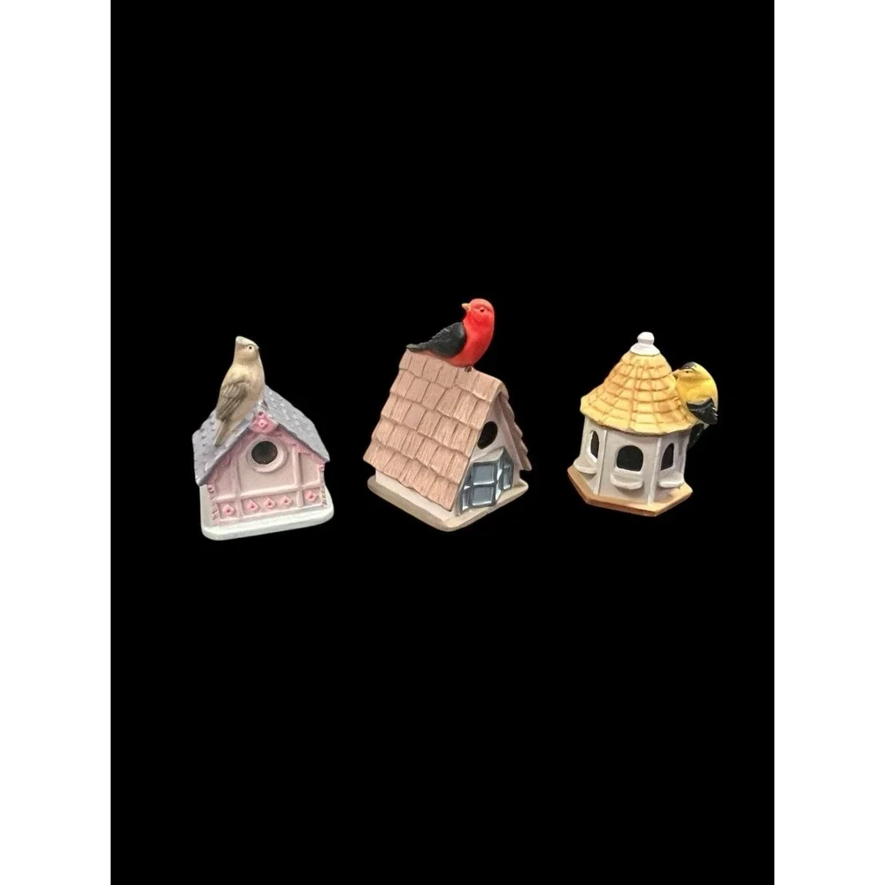 21 Lenox Mini Bird House 1